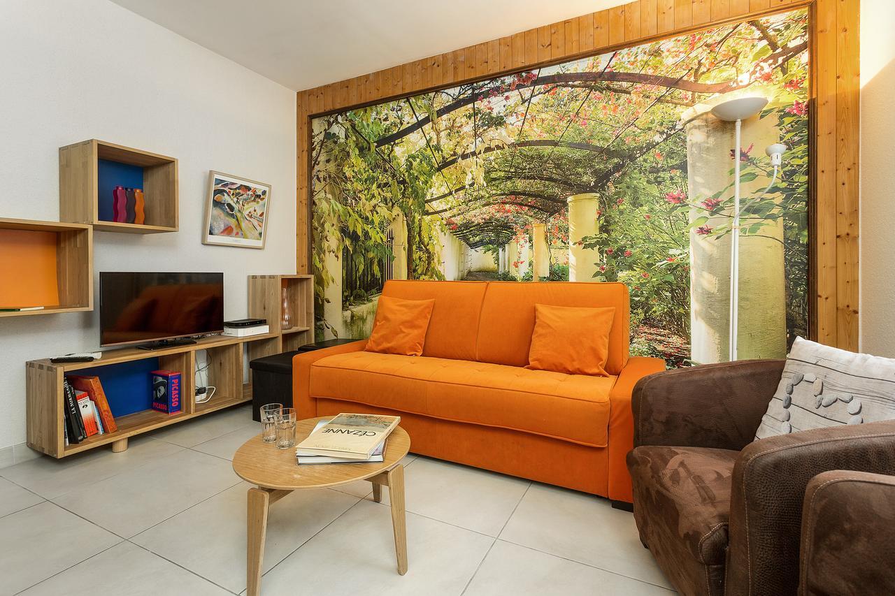 Apartment Maisonnee - A Charming Chamonix Haven Zewnętrze zdjęcie