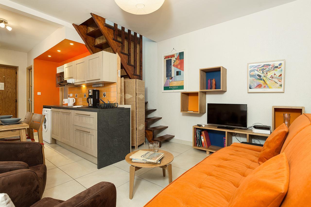 Apartment Maisonnee - A Charming Chamonix Haven Zewnętrze zdjęcie