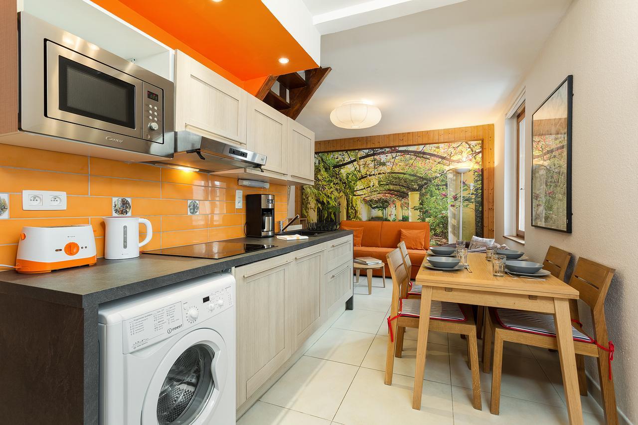 Apartment Maisonnee - A Charming Chamonix Haven Zewnętrze zdjęcie